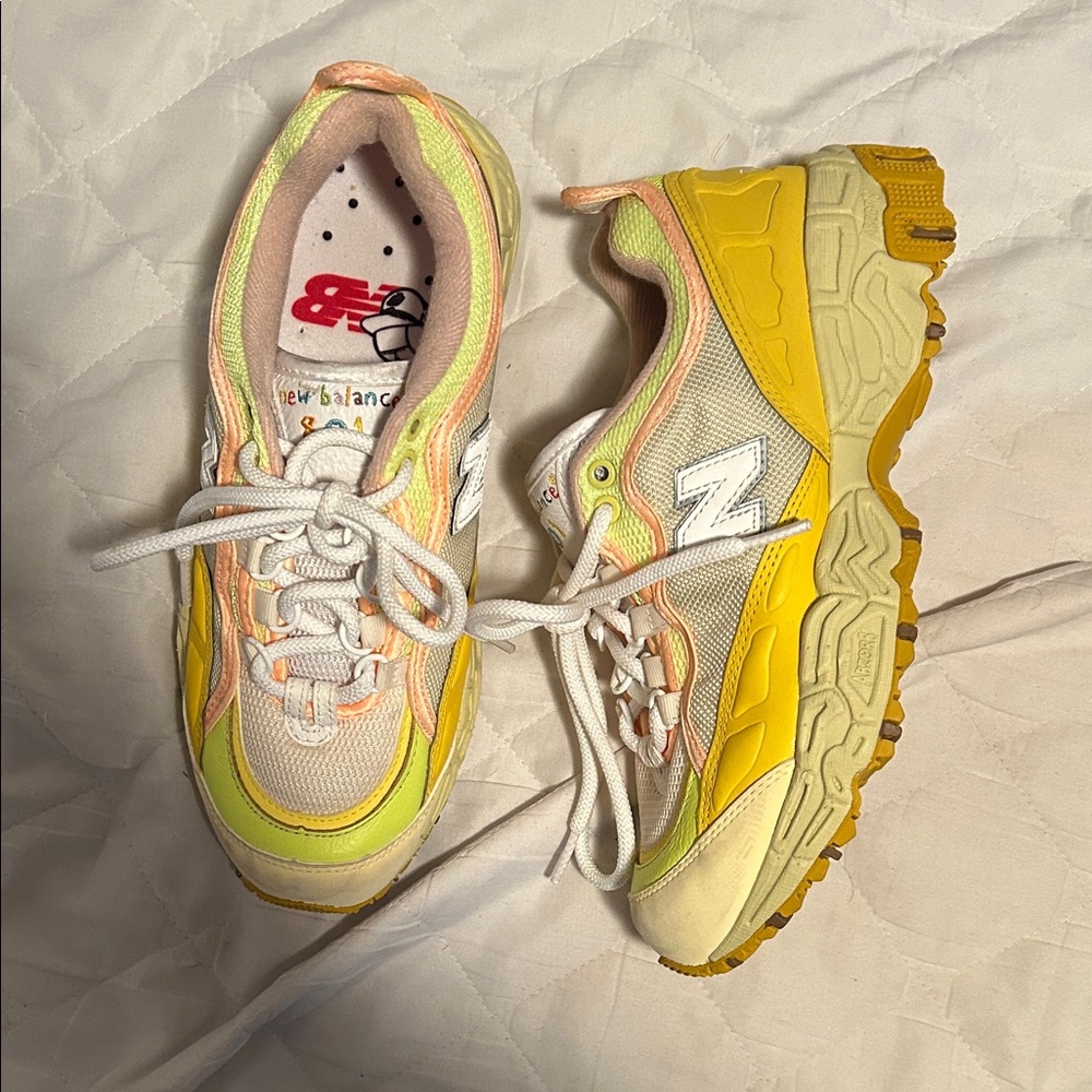 New Balance / Paperboy Paris Neon Yellow and Peach Sneakers